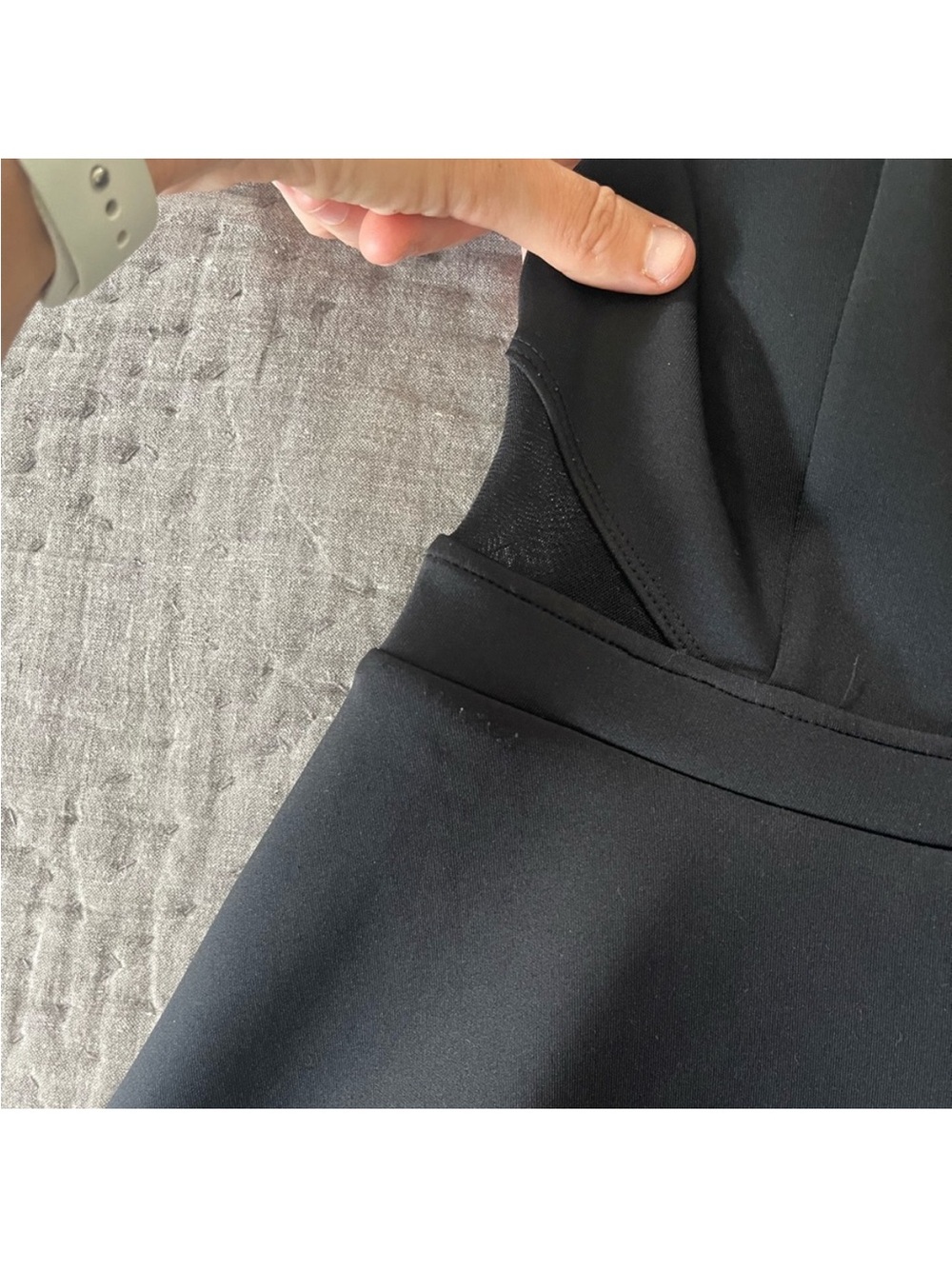 ABERCROMBIE & FITCH Black Sleeveless Mesh Cut Out Fit & Flare Dress Large V neck - Picture 2 of 12